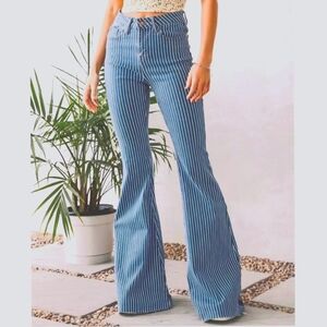 Judy Blue Stripped Super Flare Stretch Jeans